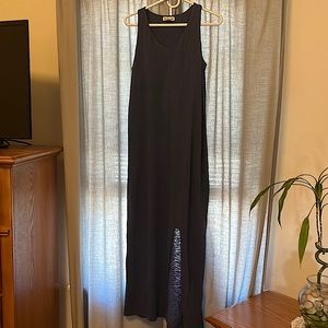 Blue sleeveless cotton maxi dress